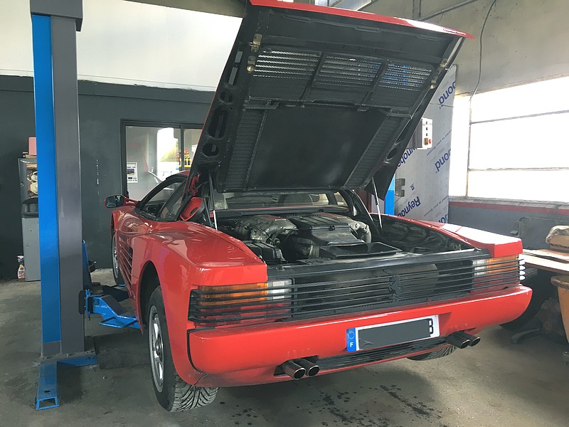 6 Garage Ferrari Maserati 77 Bazin Frederic.jpg